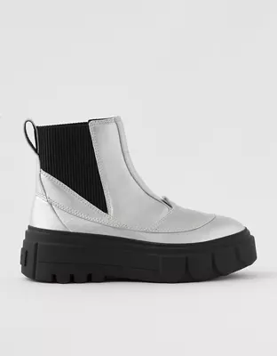 Caribou™ X Women's Chelsea Waterproof Boots-