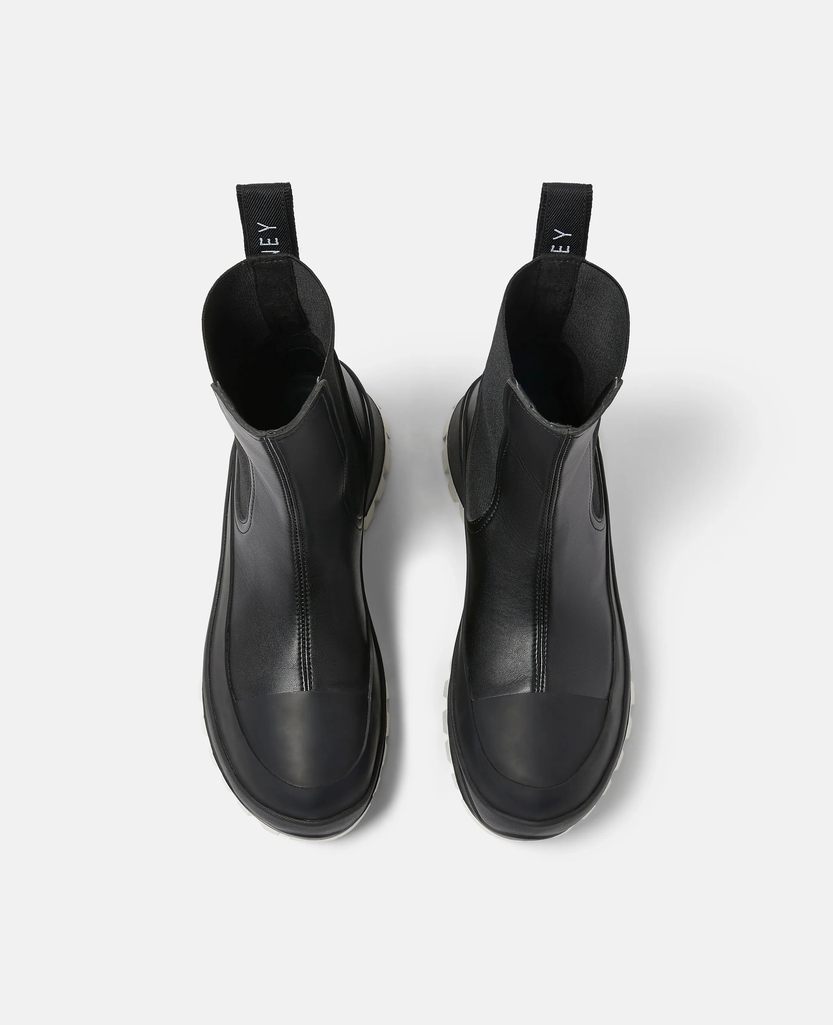 Trace Chelsea Boots
